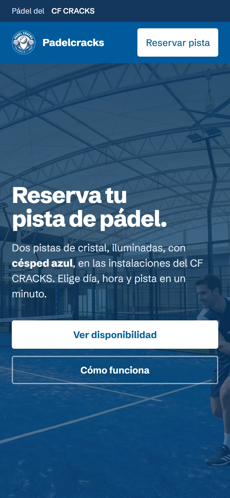 La misma web de pádel en un móvil.